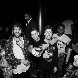 耳机毒品 | 一瞬间炸裂你的耳膜