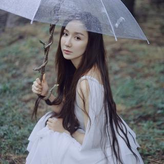 姑娘，我们好像在哪儿见过