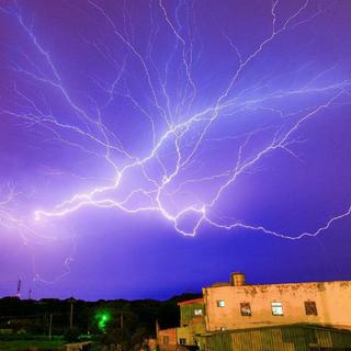 【励志电音】愿你身披星芒 执笔为剑