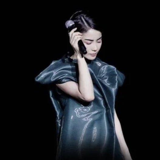 情歌典藏｜回忆有声 那些年循环的华语情歌