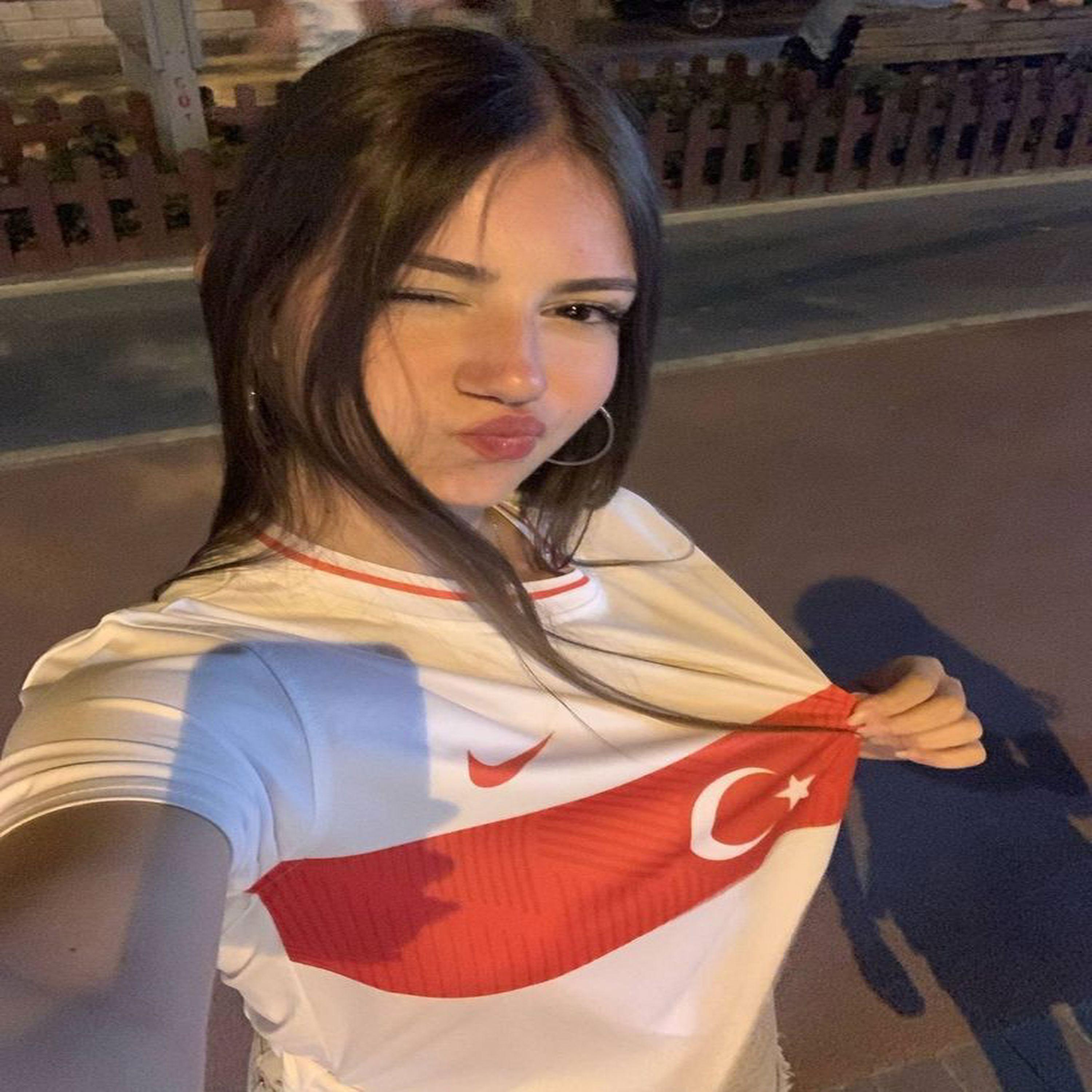 Boş Ver BebeğimBoş Ver Bebeğim