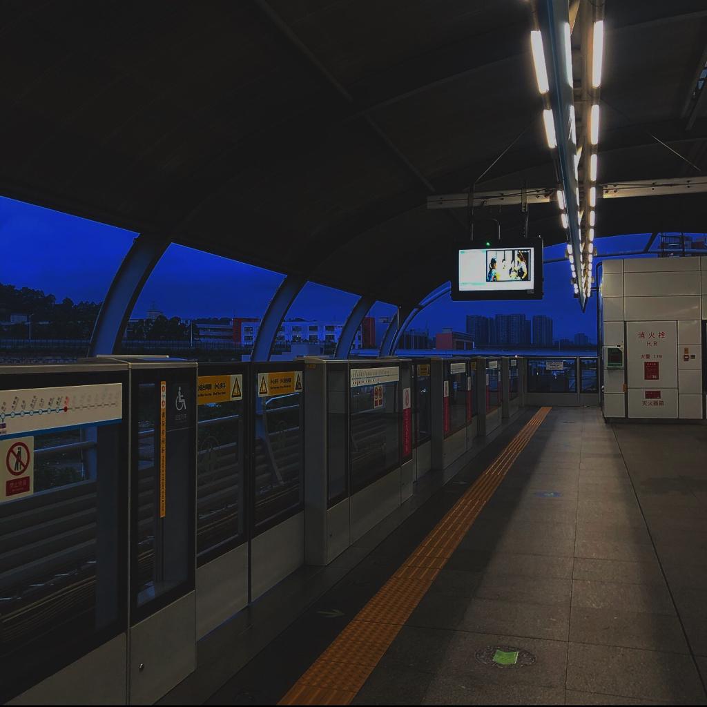 說唱rapper［又喪又甜］/-