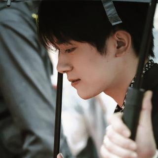 要在缱绻不尽的爱意里勇敢地生活