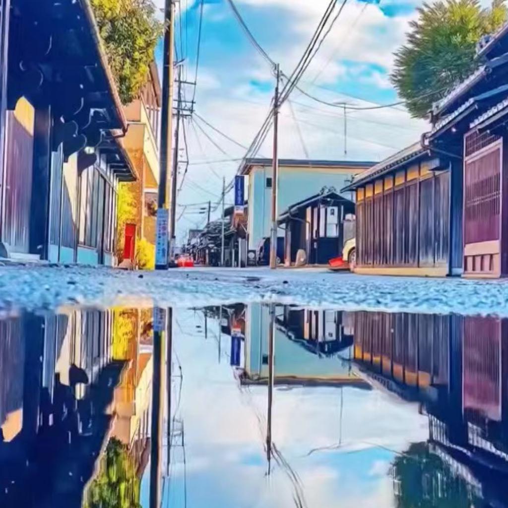 {轻轻} 皱巴巴的生活需要适时的熨烫一下。