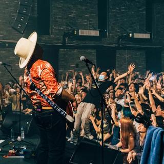 摇滚不死，我们永远年轻