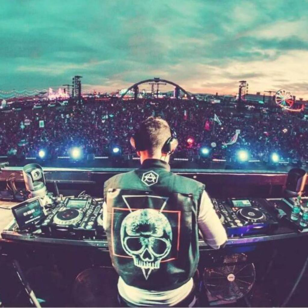 「Future House」灵魂碰撞丨波动心弦