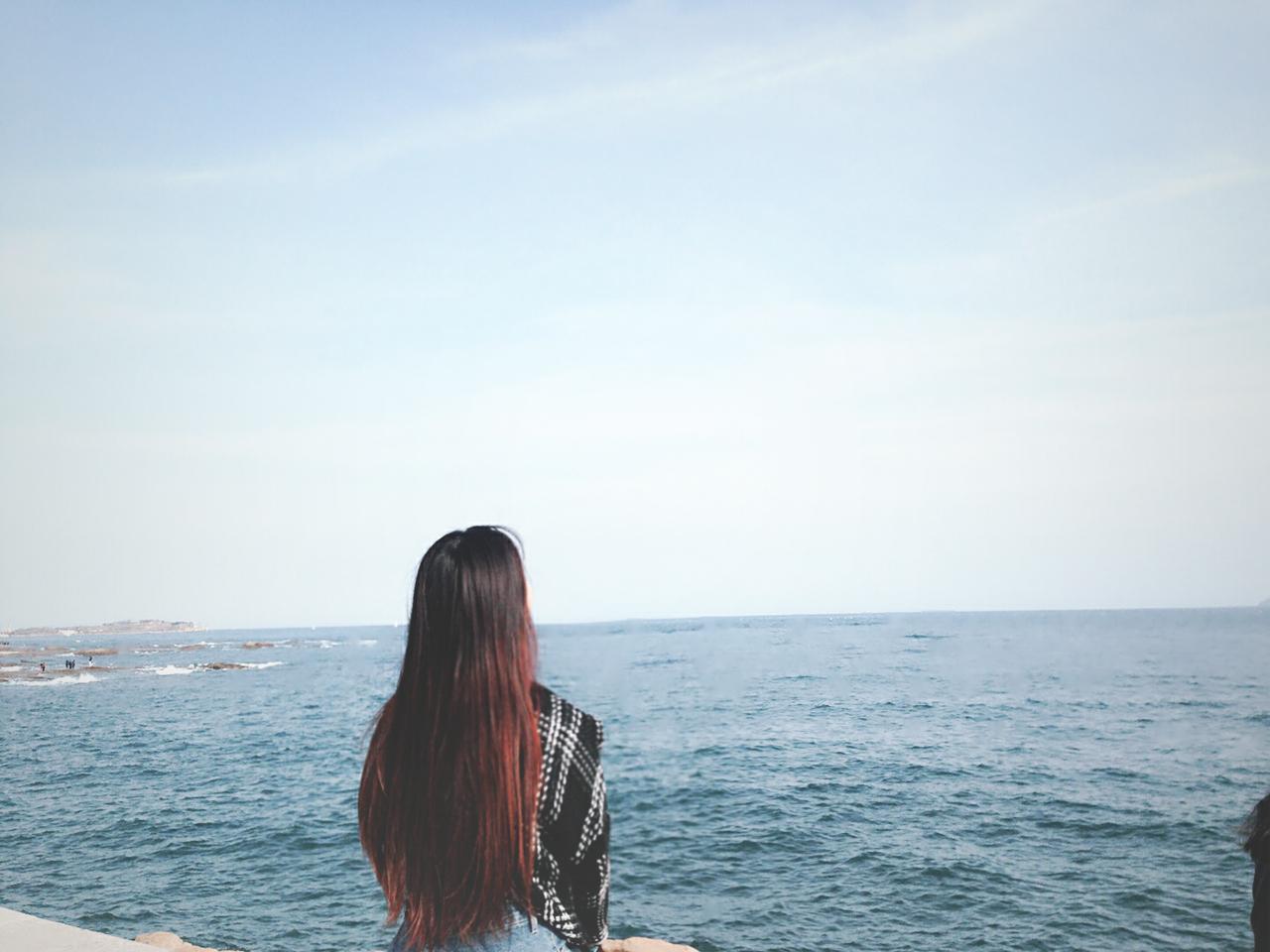 他