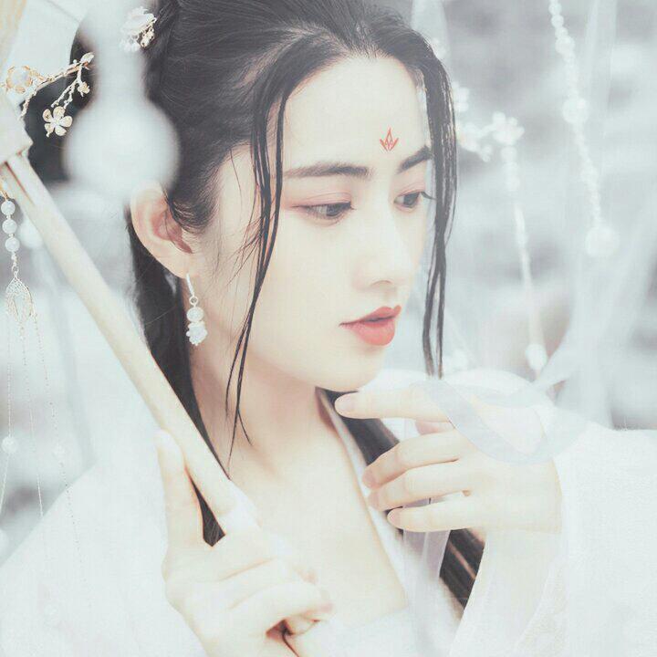 『古风•歌名对诗』荏苒冬春去 未见青山老