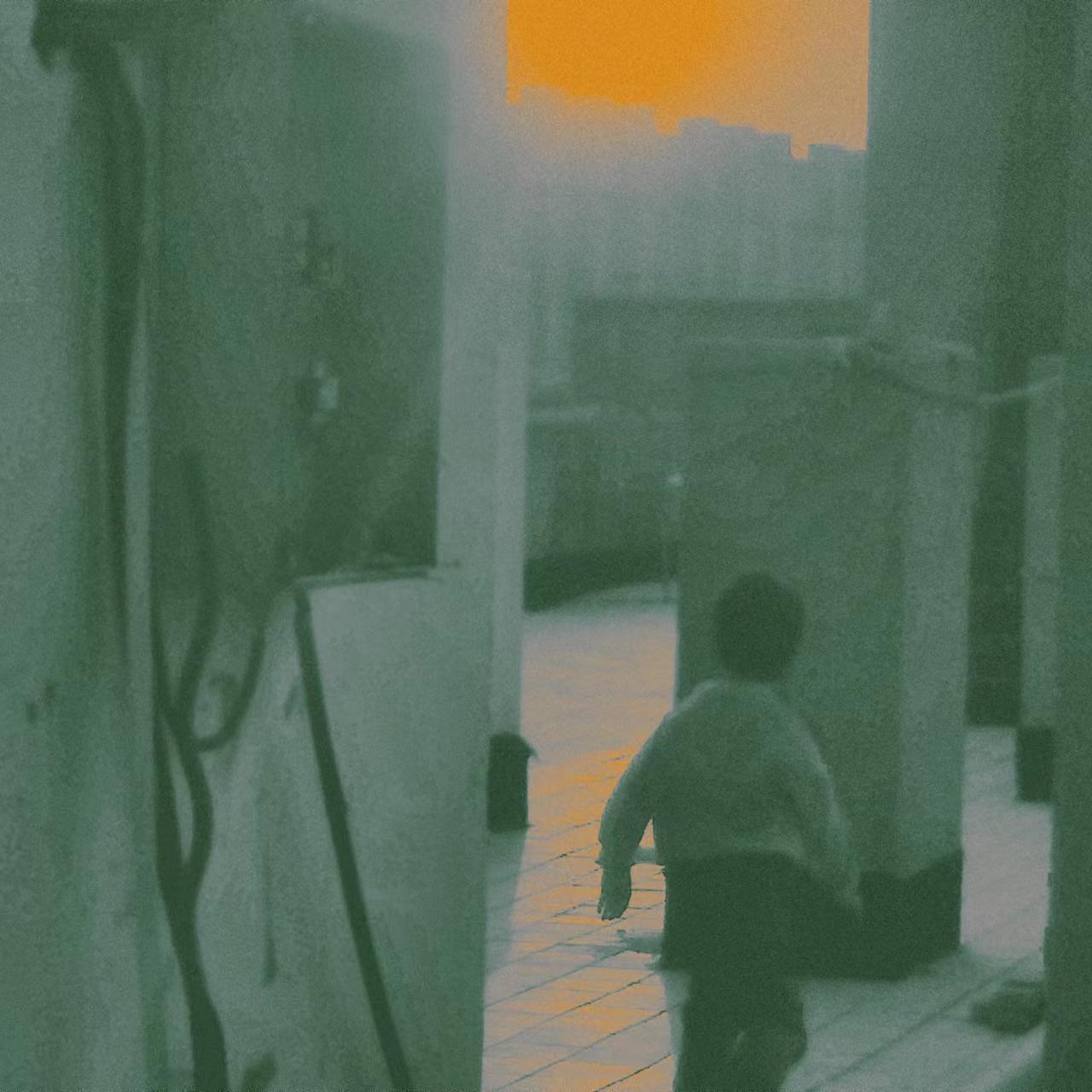 南青乐队《我在三月的早晨看到了七月的黄昏》[MP3_LRC]_MP3免费下载