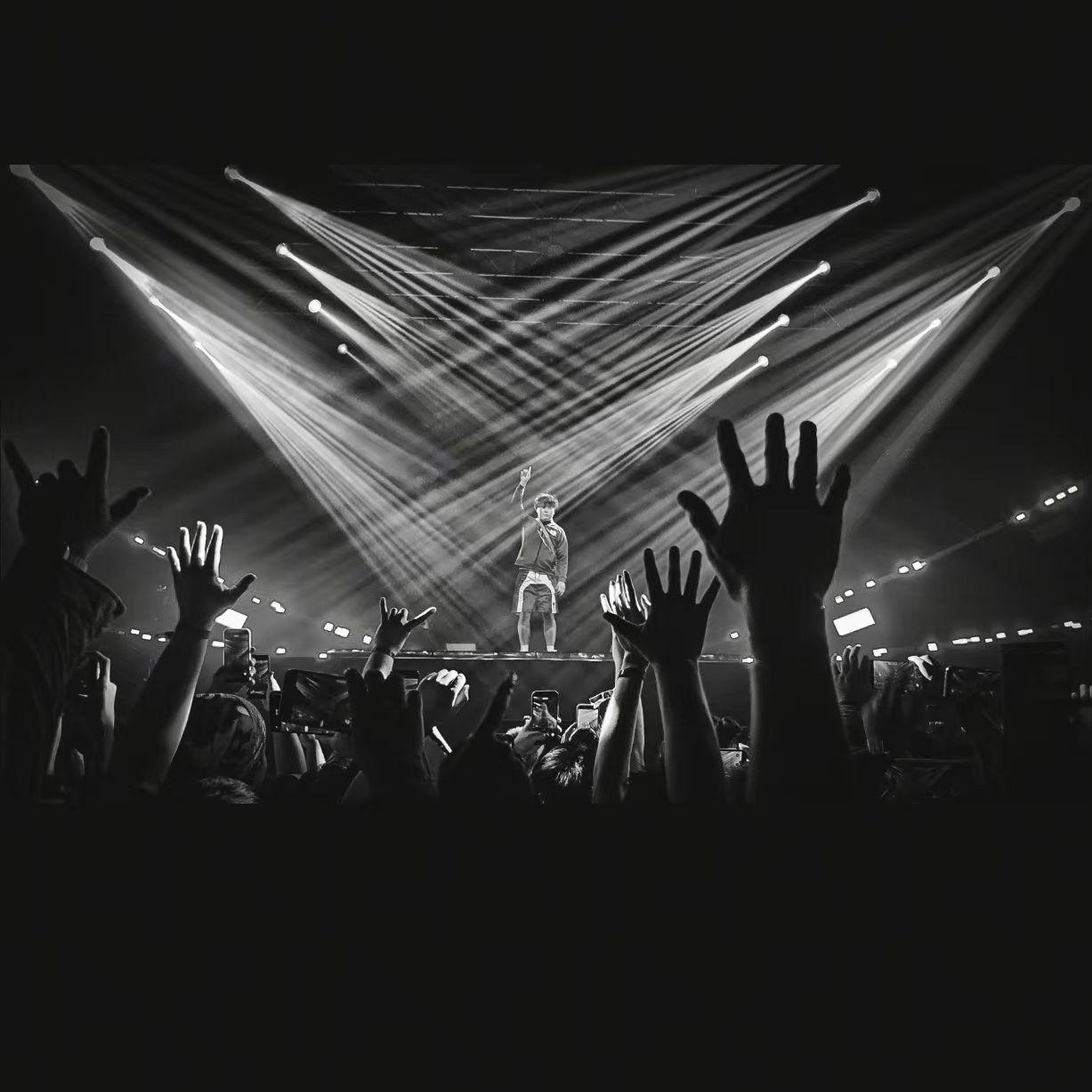 “底层”- 华云龙KLE × 底特律 × SASIOVERLXRD Type Beat