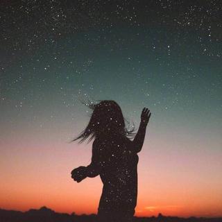 「迷醺韵嗓」如星海森月的电子特声
