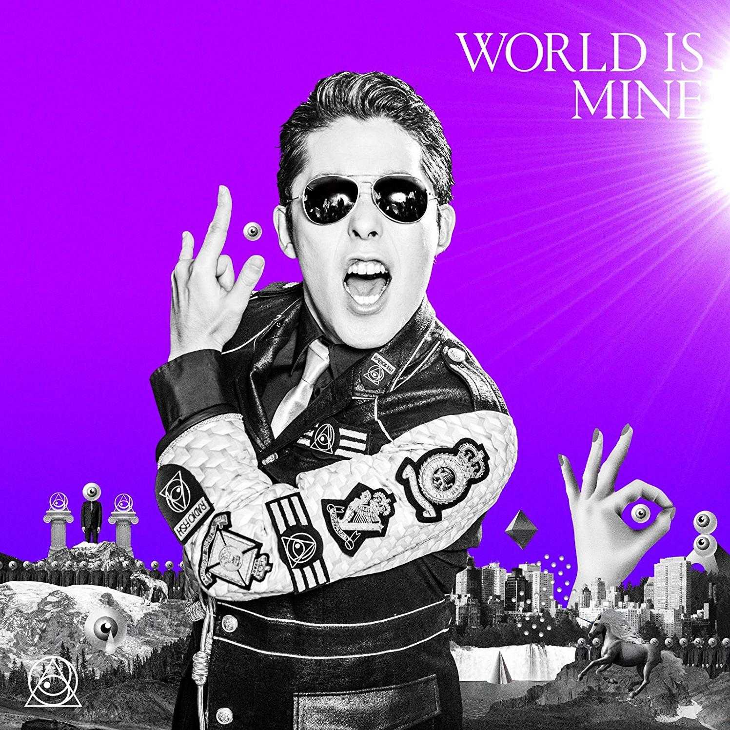 WORLD IS MINE [Type B] (Japan Version)专辑