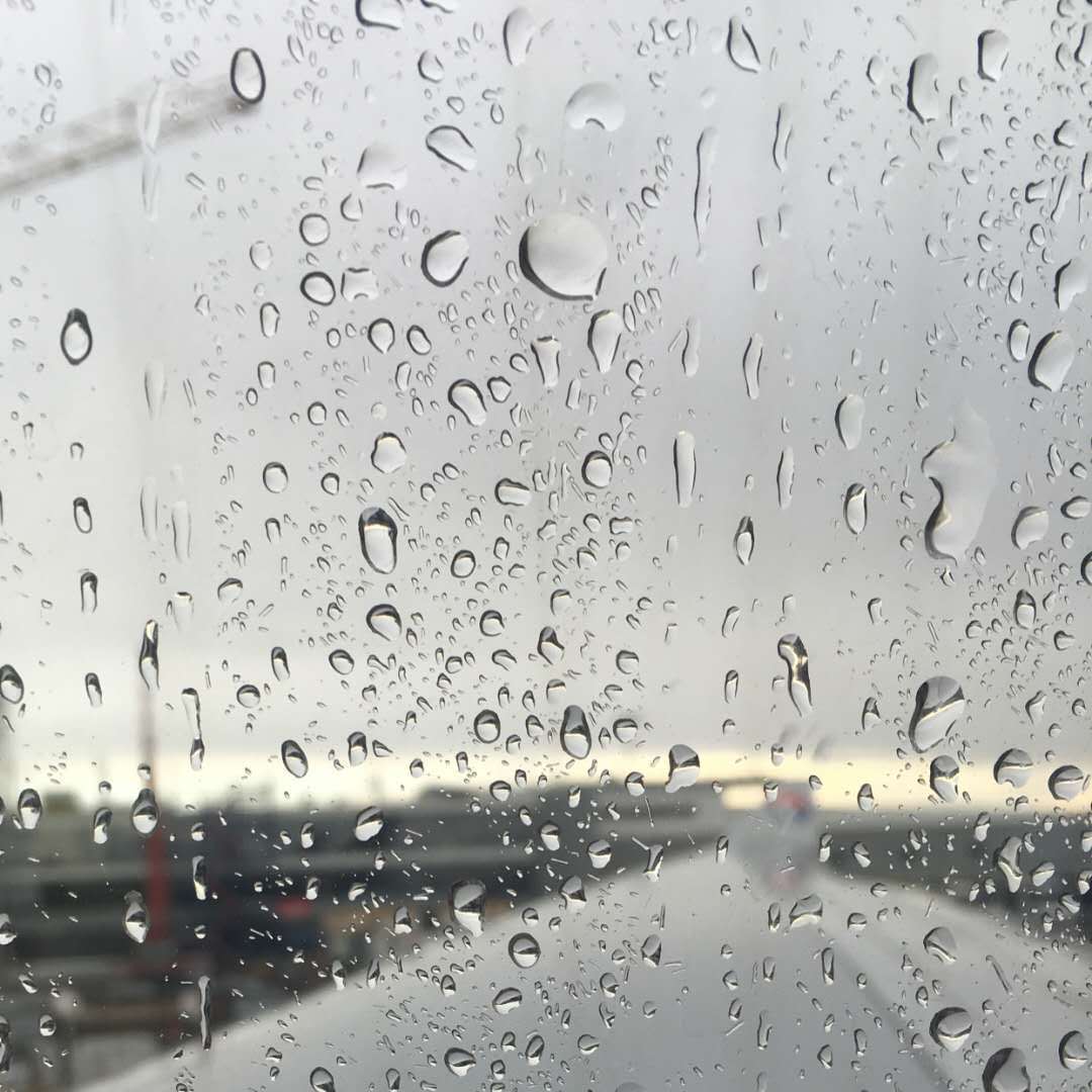 雷雨专辑