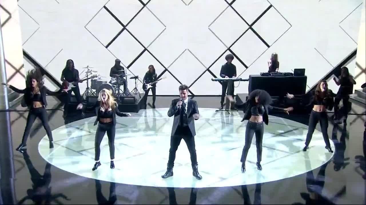 Mr. Put It Down (Live at Britain's Got Talent) - Ricky Martin - 高清MV ...