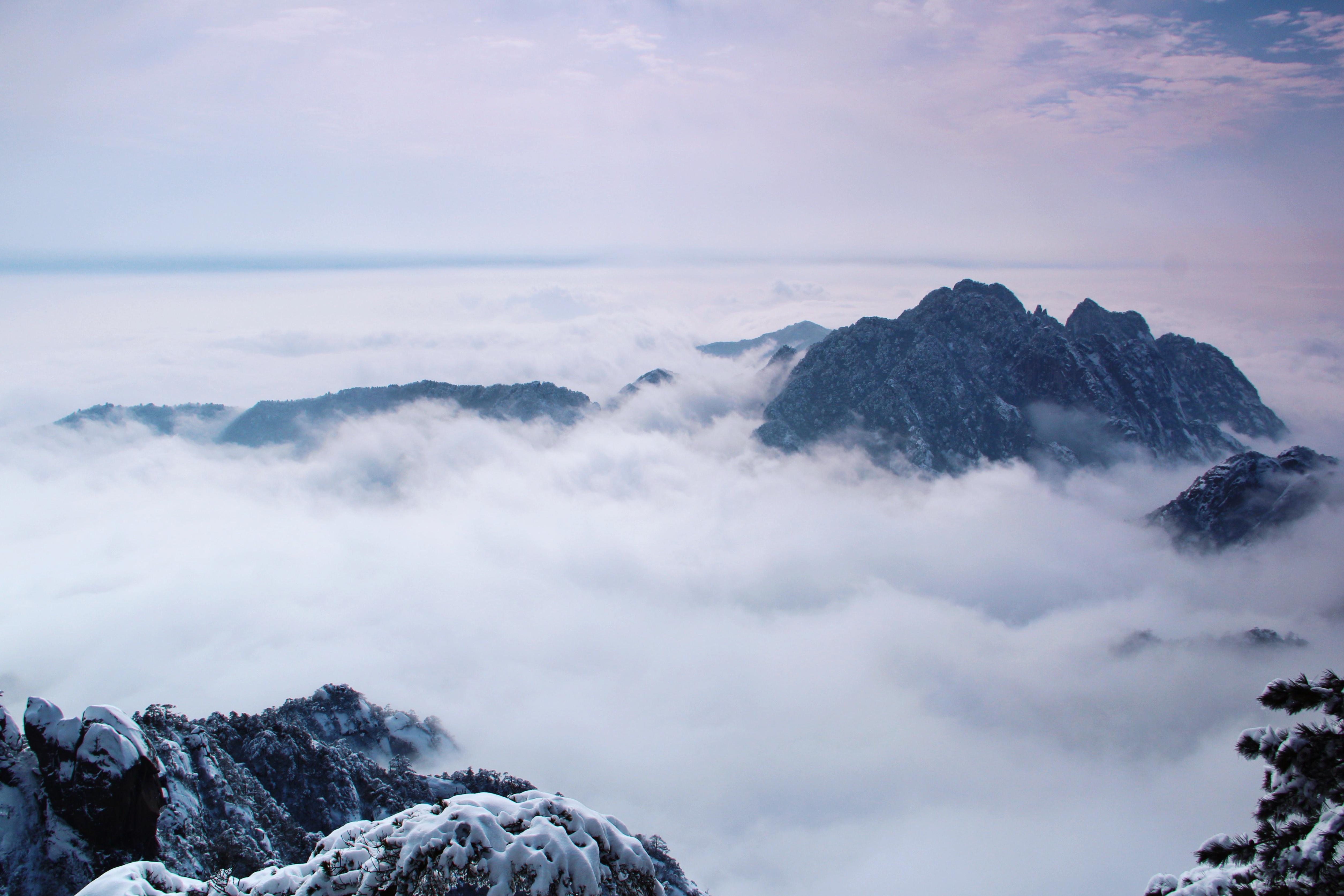 黄山初雪专辑