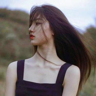 往事若能下酒，回忆便是一场宿醉。