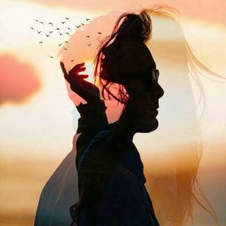 即使身处远方，也感觉你从未离去