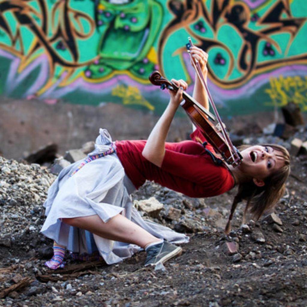 Lindsey Stirling（林赛·斯特林）小提琴家