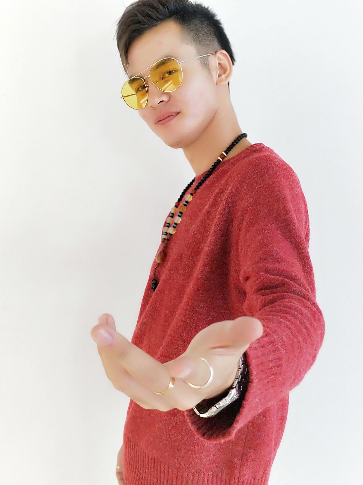 歌手:张凯博 所属专辑:一生所爱 播放 收藏