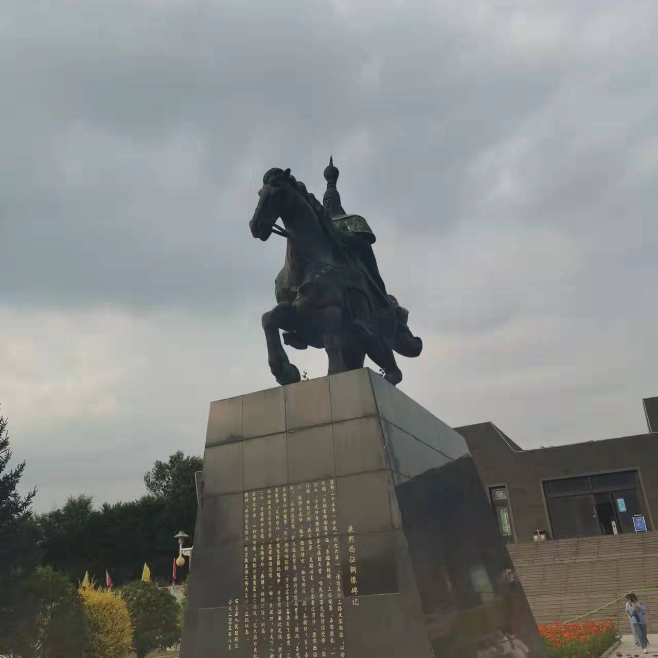 《不怪她》+《不得不爱》