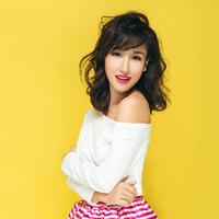 林依 - 闻花香(原版立体声伴奏)