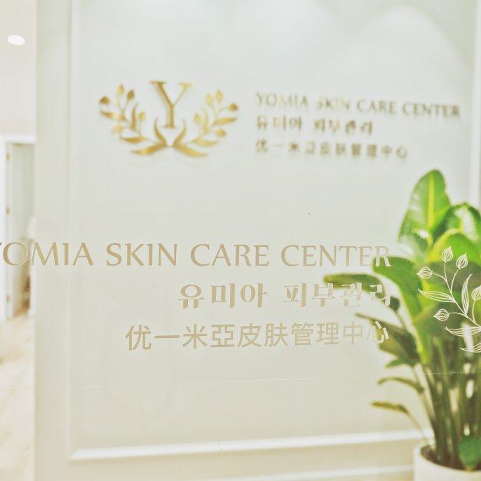 YOMIA Facial