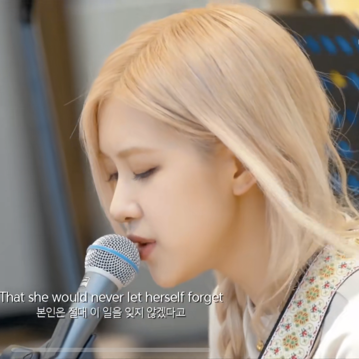 BECAUSE I LOVE YOU ROSÉ朴彩英