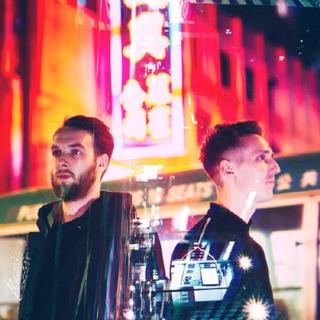 满怀希冀的浪漫: HONNE 24/7 巡演歌单