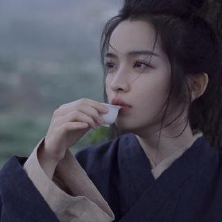岁月静好 | 深夜才是你最真实的样子。