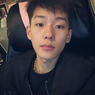 你我携手 又何惧这风雨