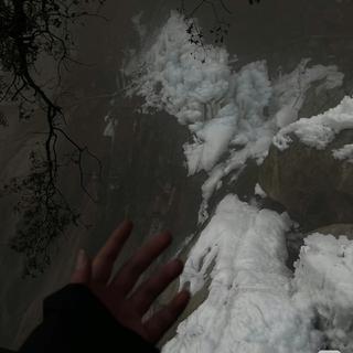 理性古典｜穿越时空深渊的冷冽诗篇