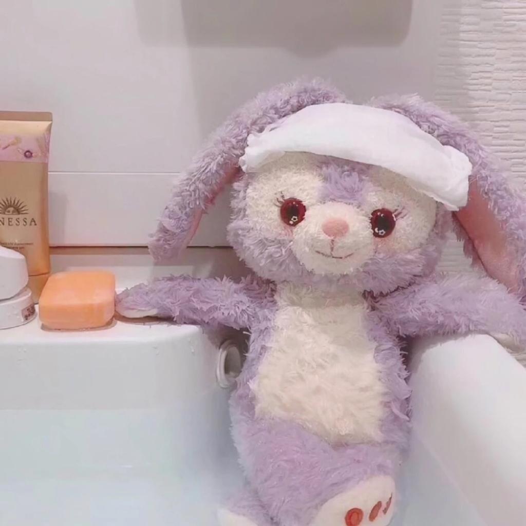 精致女孩的起床洗漱洗澡化妆bgm